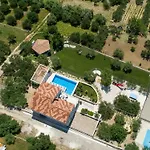 Blue Ivy With Heated Pool Kaštela