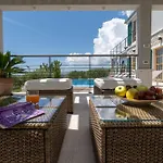Blue Ivy With Heated Pool