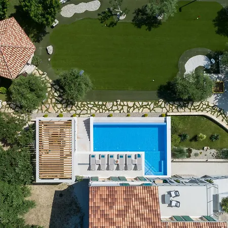 Blue Ivy With Heated Pool