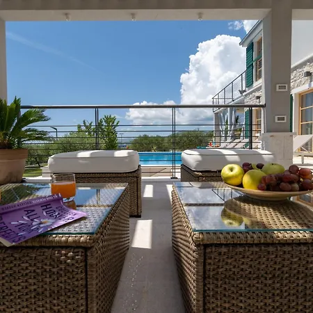 Blue Ivy With Heated Pool
