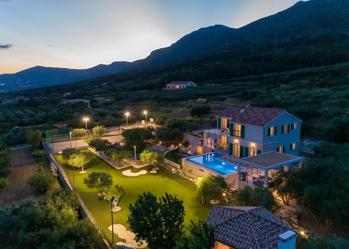 Blue Ivy With Heated Pool
