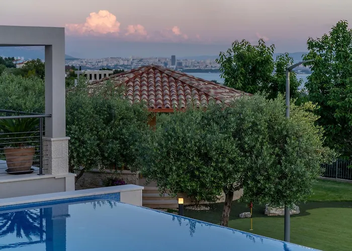 וילה Blue Ivy With Heated Pool