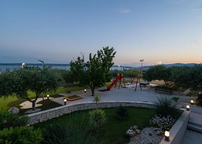 Blue Ivy With Heated Pool *